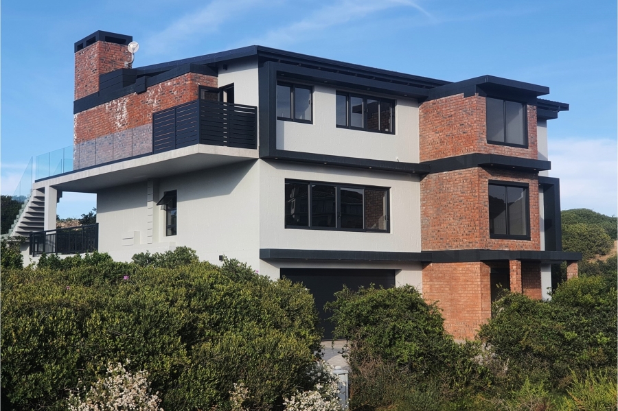3 Bedroom Property for Sale in Dana Bay Western Cape